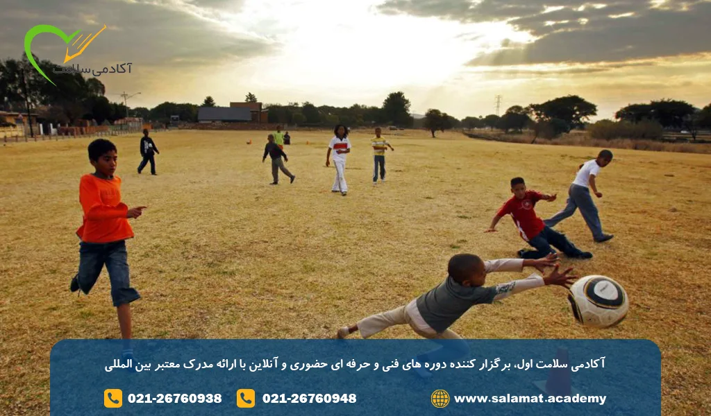 ارتقای هماهنگی و تعادل از جمله فواید بازیهای حرکتی برای کودکان